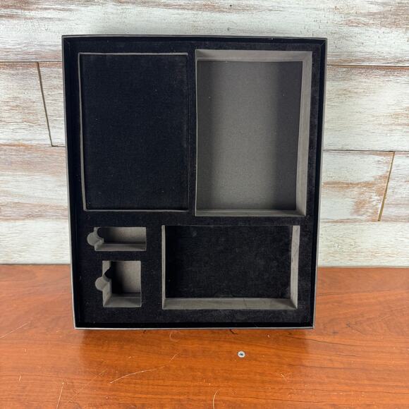 Veefriends Gift Goat #17 EMPTY Premium Collector's Box Limited to /555 - Picture 3 of 10